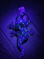 glow in dark pipe glass pipe glow in dark lizard